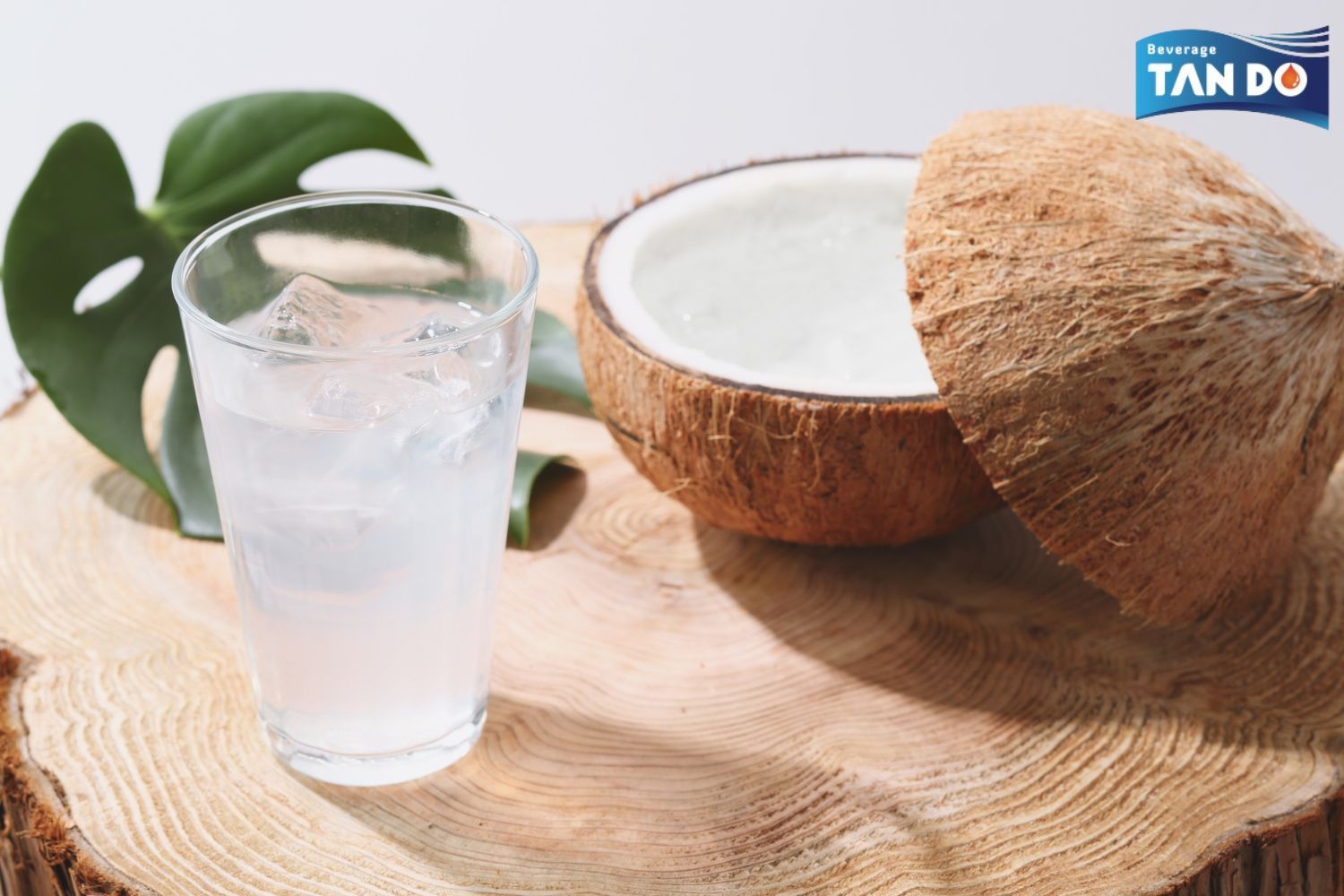 Coconut water non acidic beverage