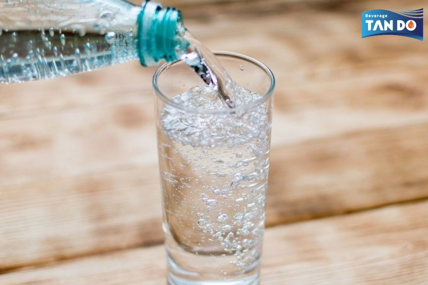 Sparkling water acid free drink